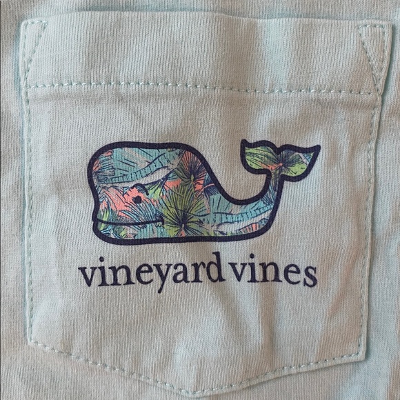 Womens Vinyard Vines short sleeves black lightweight graphic tee swordfish L - Picture 2 of 6